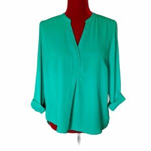 NWOT The Limited Green Blouse Size Large Petite